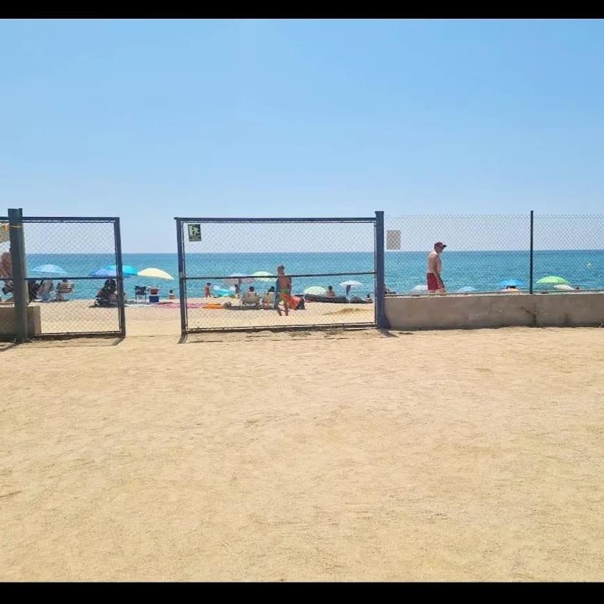 Camping El Pinar Platja Santa Susana Exterior foto